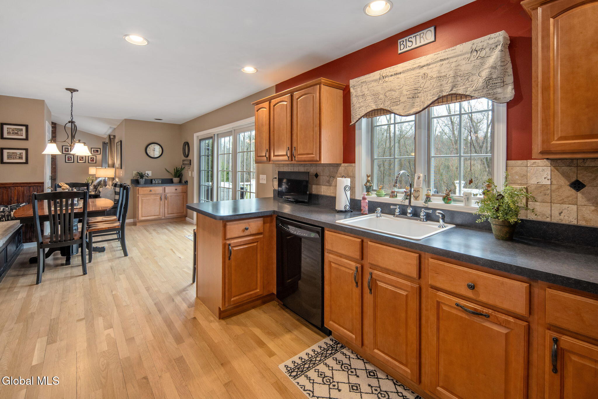 79 Dewey Avenue Mechanicville NY 12118