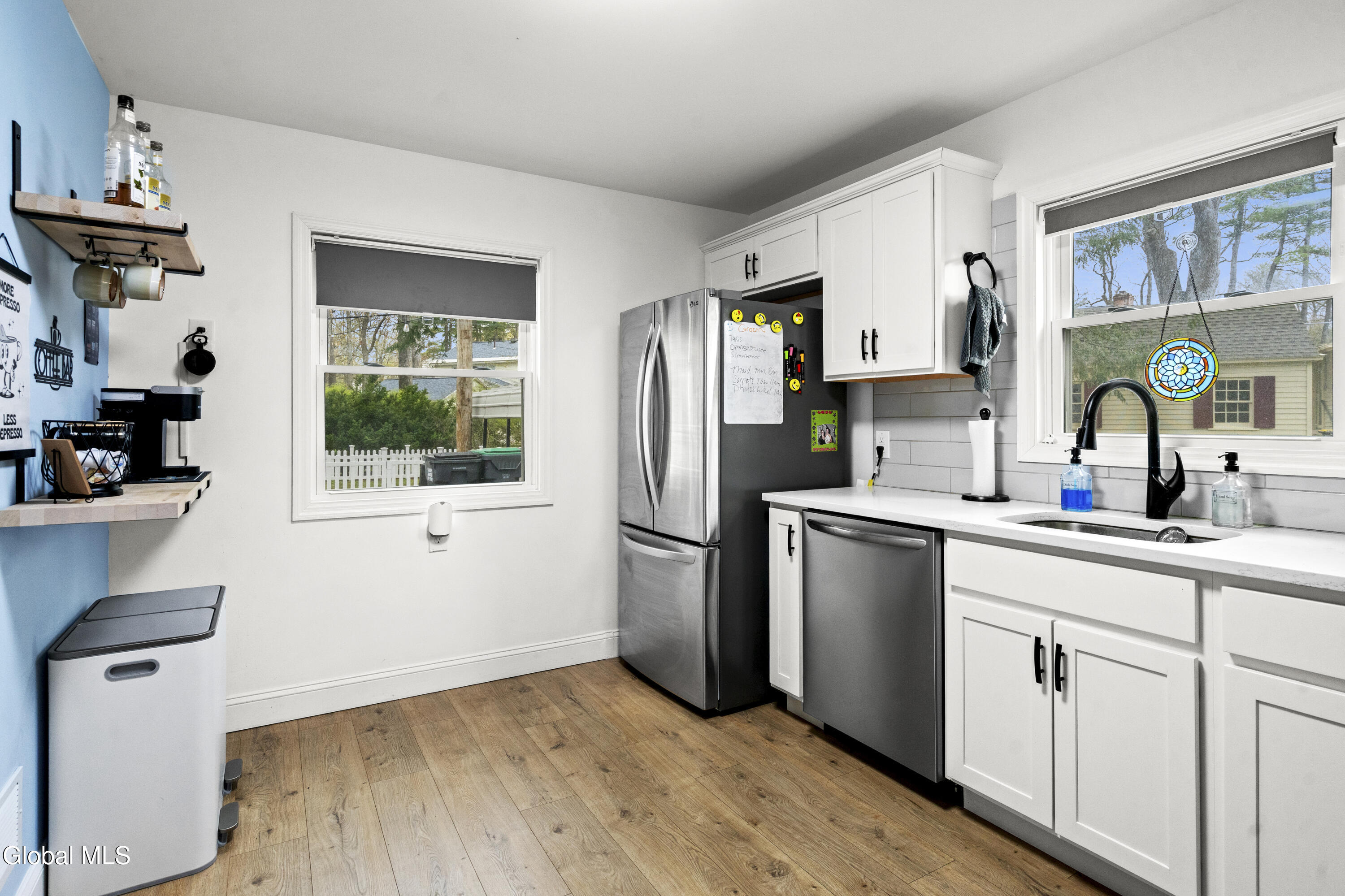 1575 Dean Street Niskayuna NY 12309