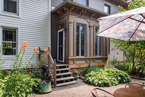 129 Spring Street Saratoga Springs NY 12866