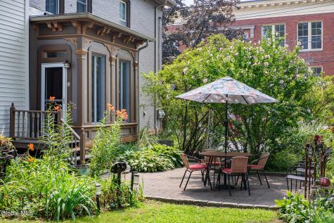 129 Spring Street Saratoga Springs NY 12866