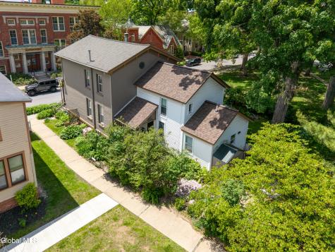 129 Spring Street Saratoga Springs NY 12866