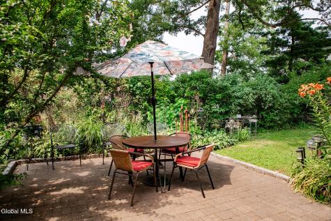 129 Spring Street Saratoga Springs NY 12866