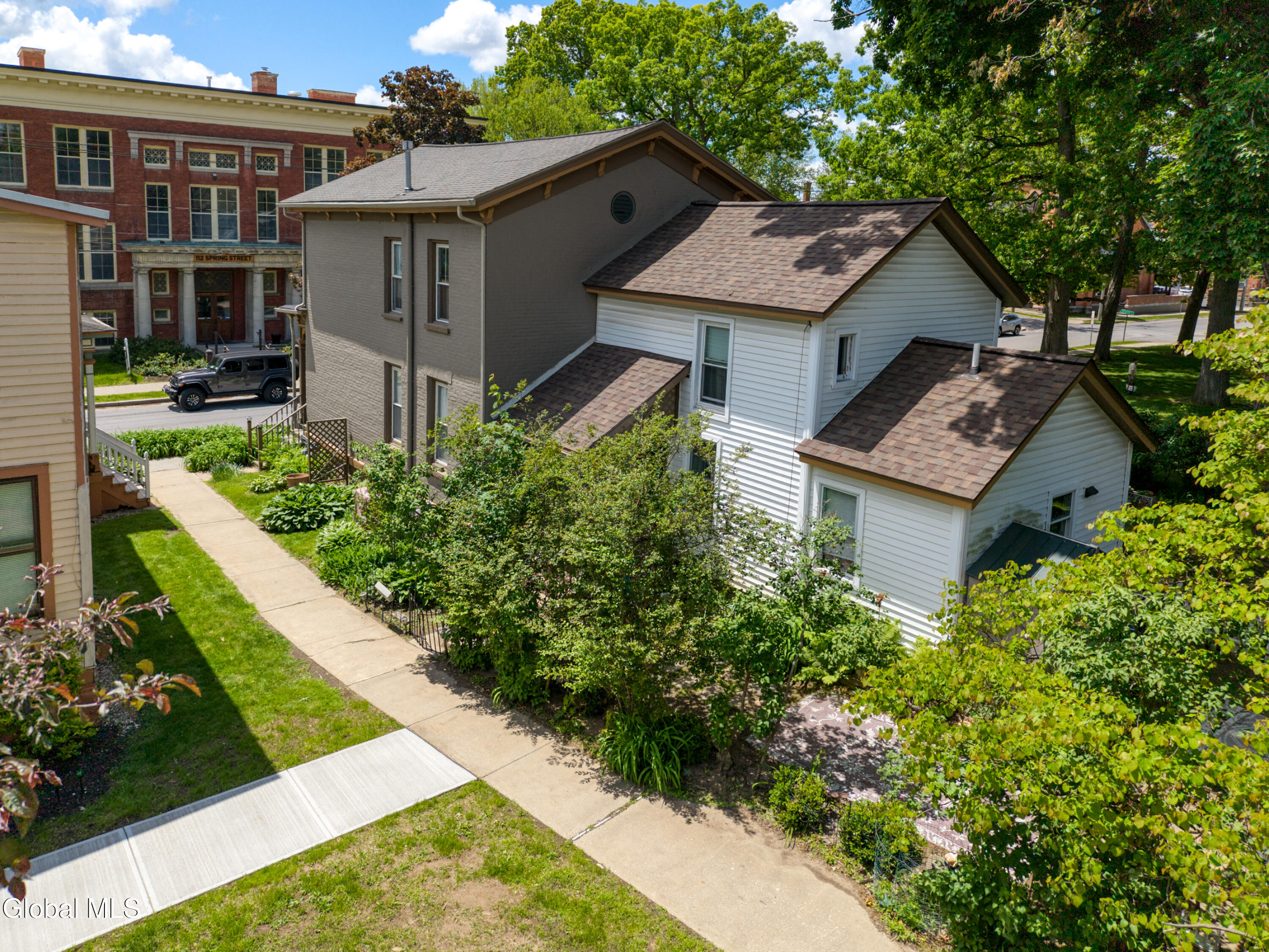 129 Spring Street Saratoga Springs NY 12866