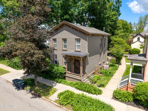 129 Spring Street Saratoga Springs NY 12866