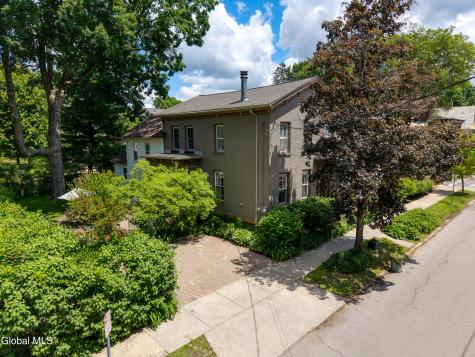 129 Spring Street Saratoga Springs NY 12866