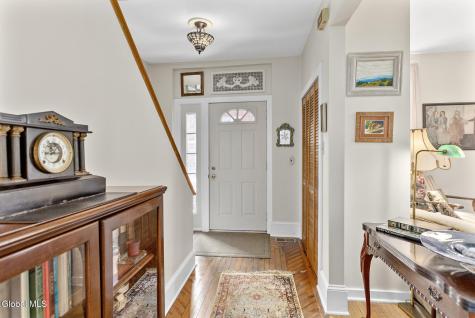 129 Spring Street Saratoga Springs NY 12866