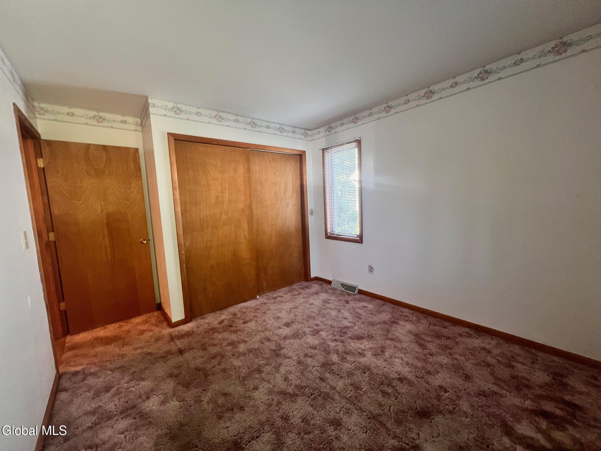 6 St Francis Lane Schenectady NY 12304