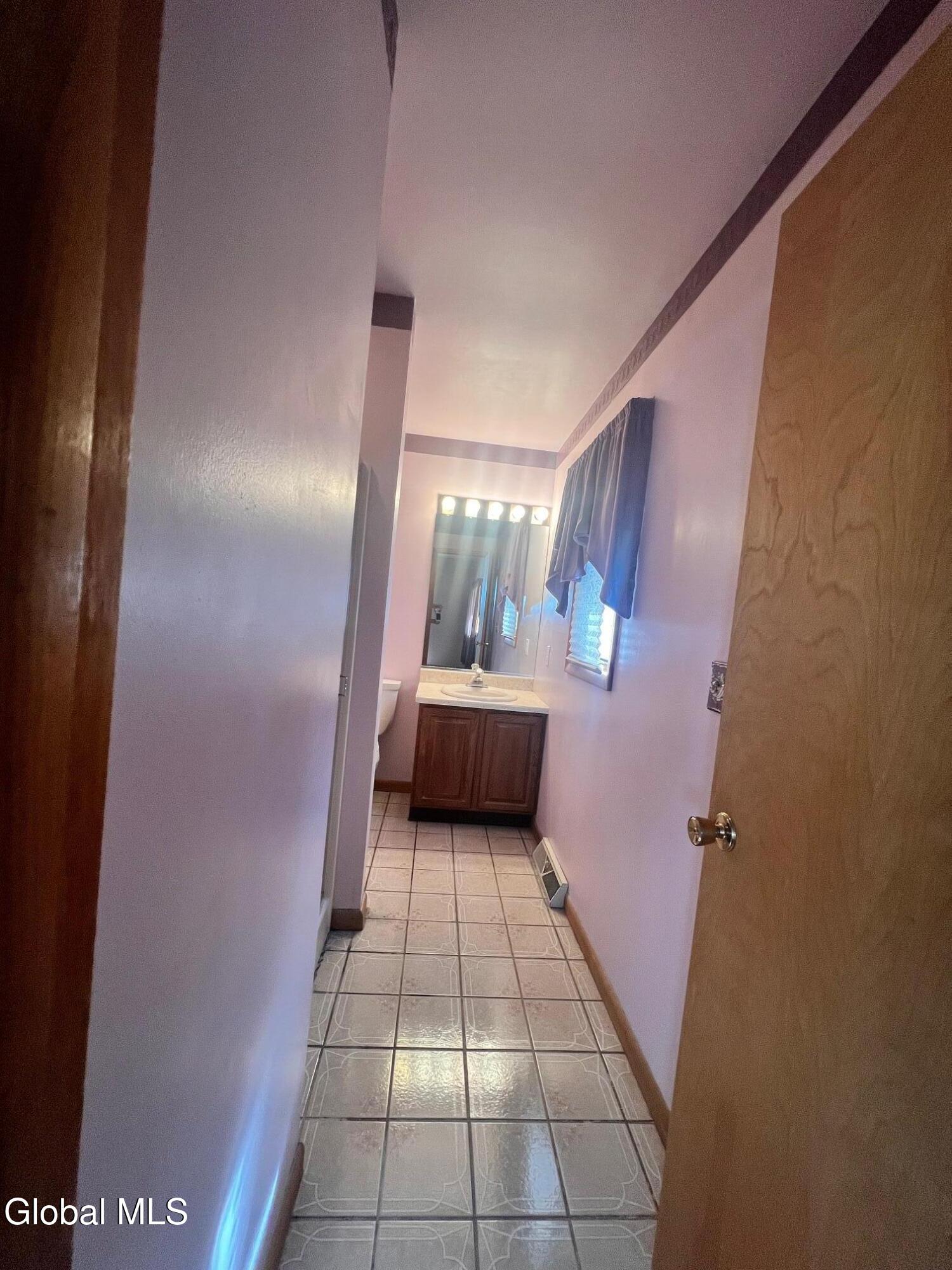 6 St Francis Lane Schenectady NY 12304