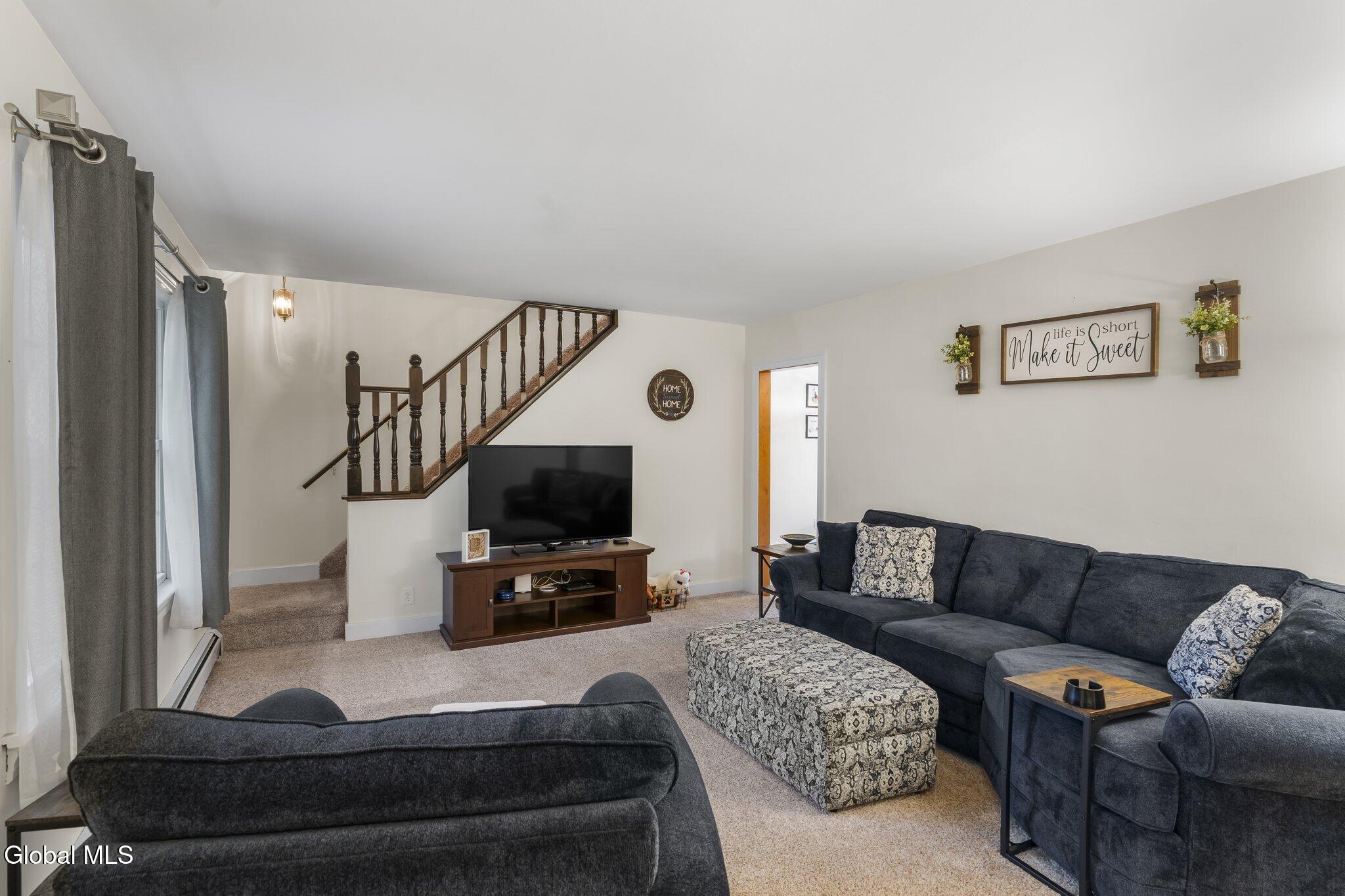 1921 Bernice Street Schenectady NY 12303