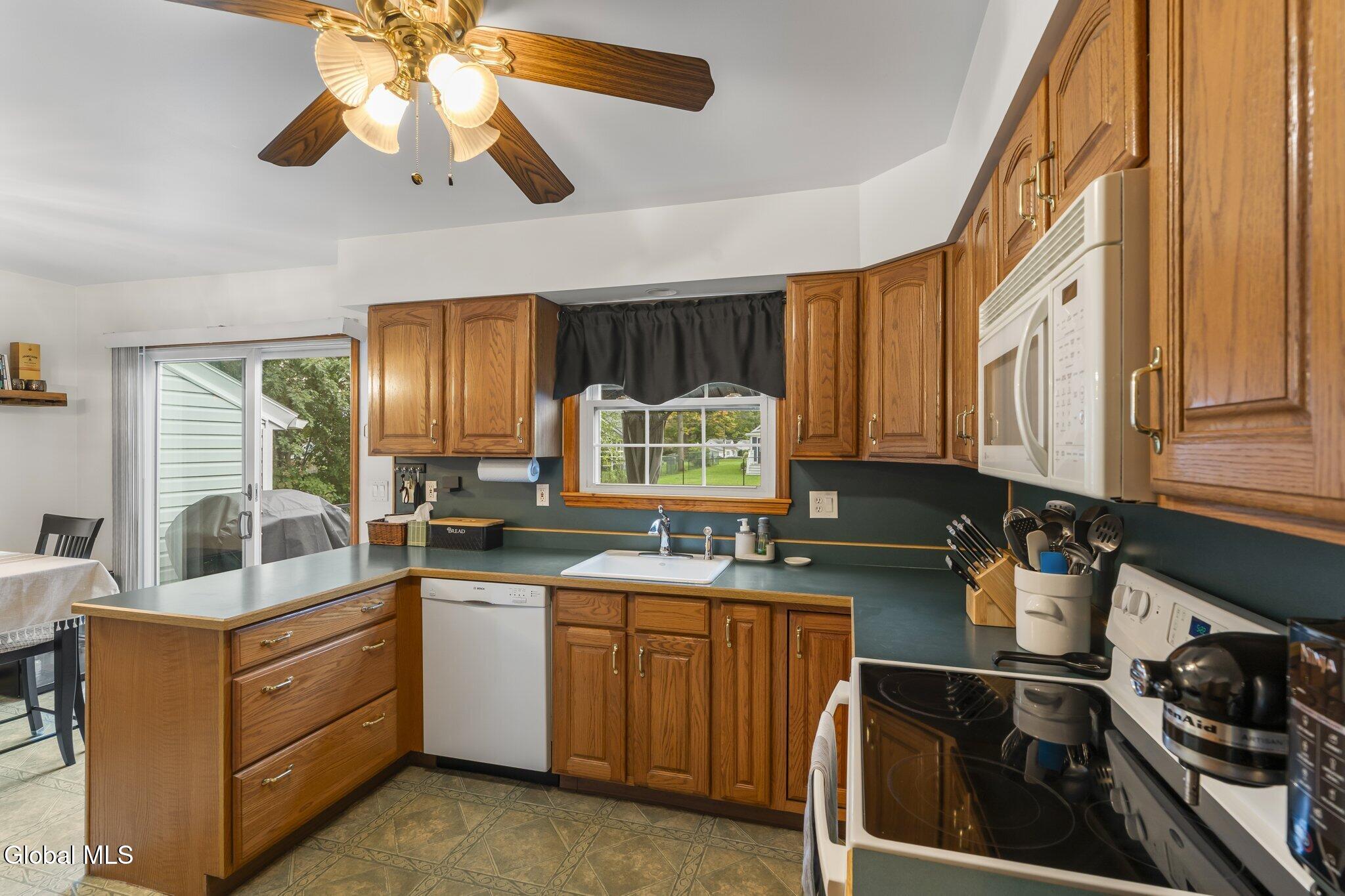 1921 Bernice Street Schenectady NY 12303