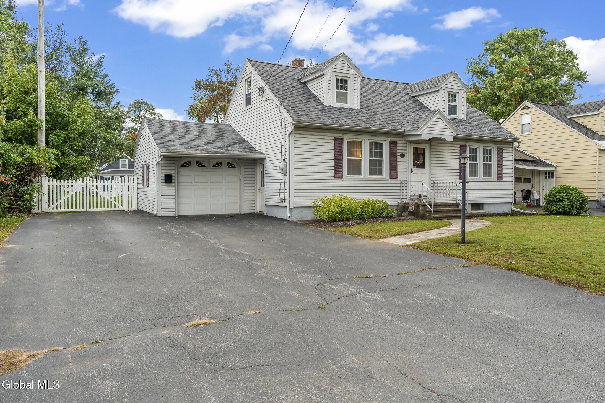 1921 Bernice Street Schenectady NY 12303
