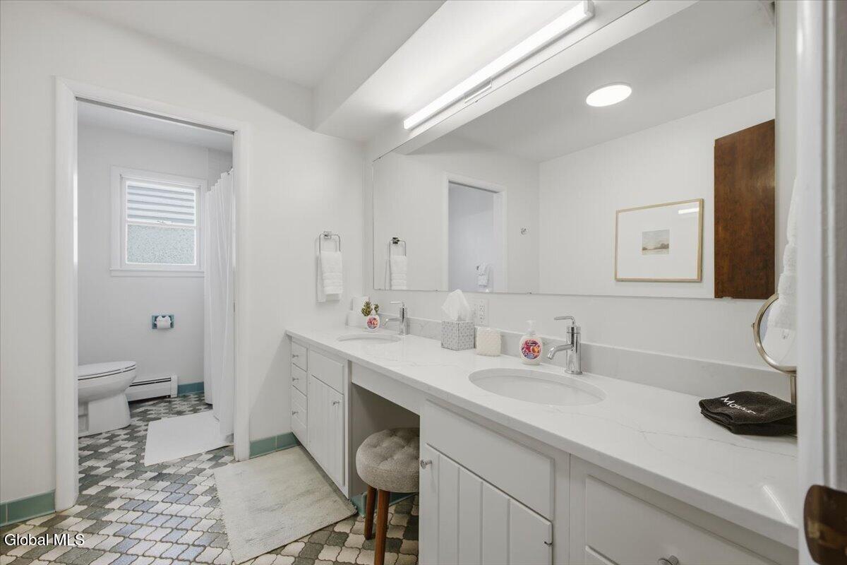121 Fifth Avenue Saratoga Springs NY 12866