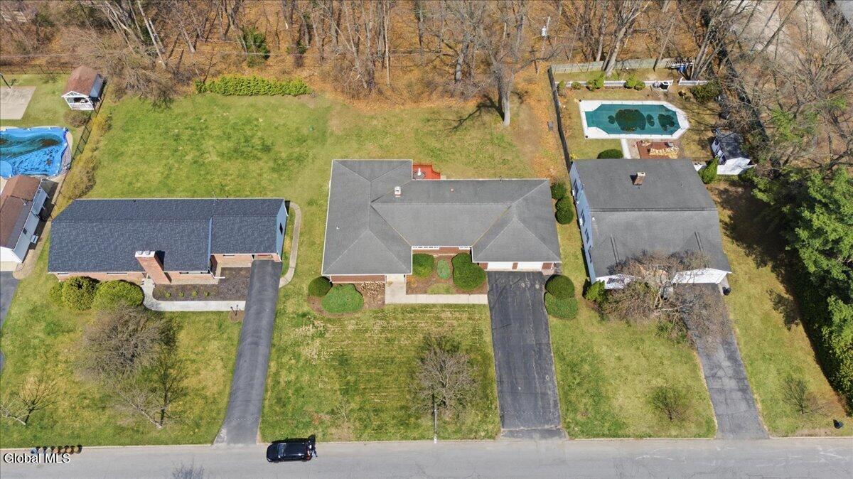 121 Fifth Avenue Saratoga Springs NY 12866