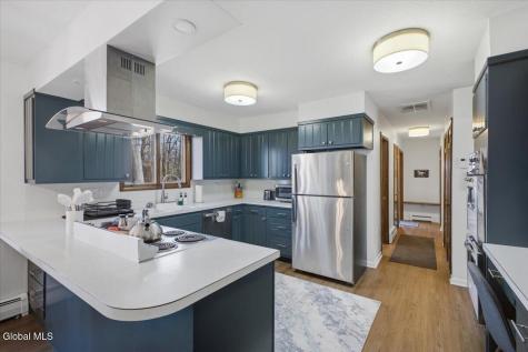 121 Fifth Avenue Saratoga Springs NY 12866