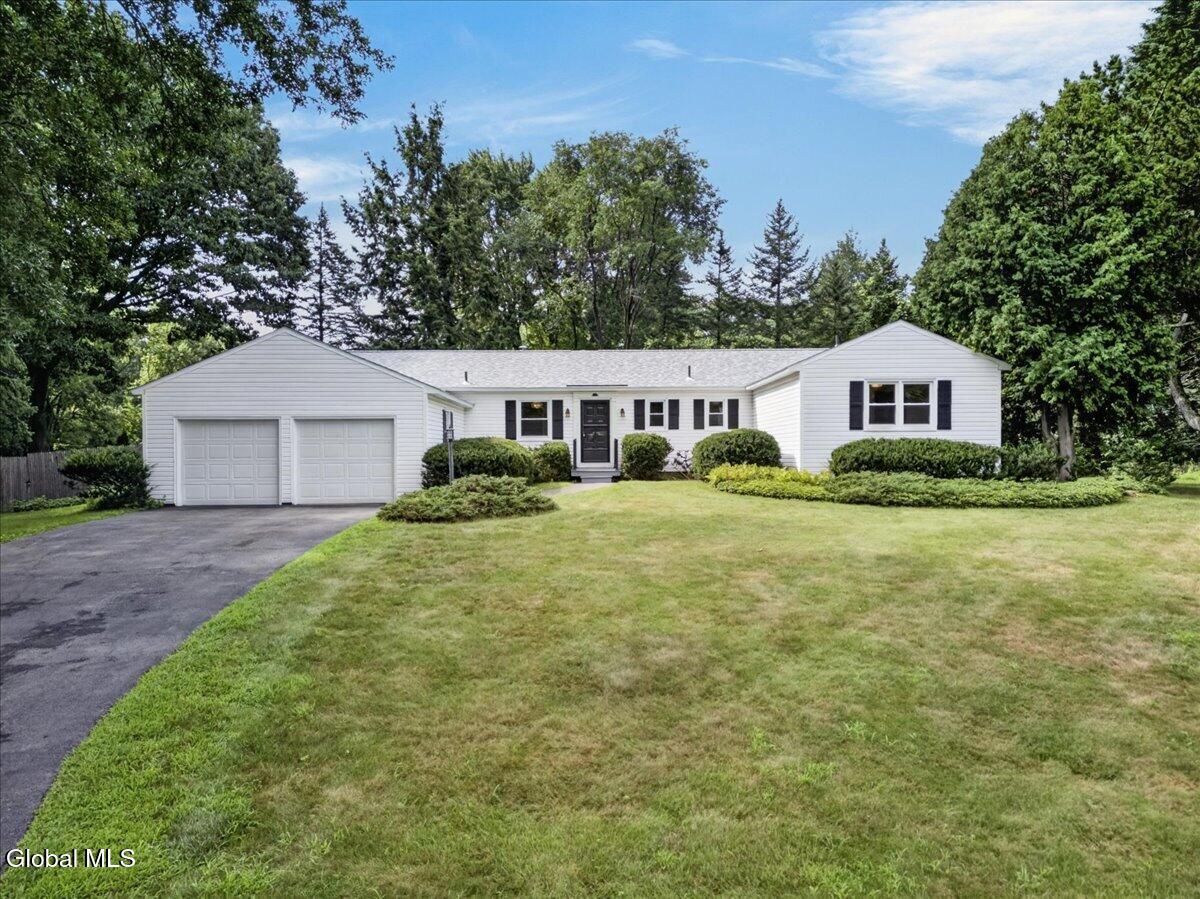 2334 St Joseph Drive Niskayuna NY 12309