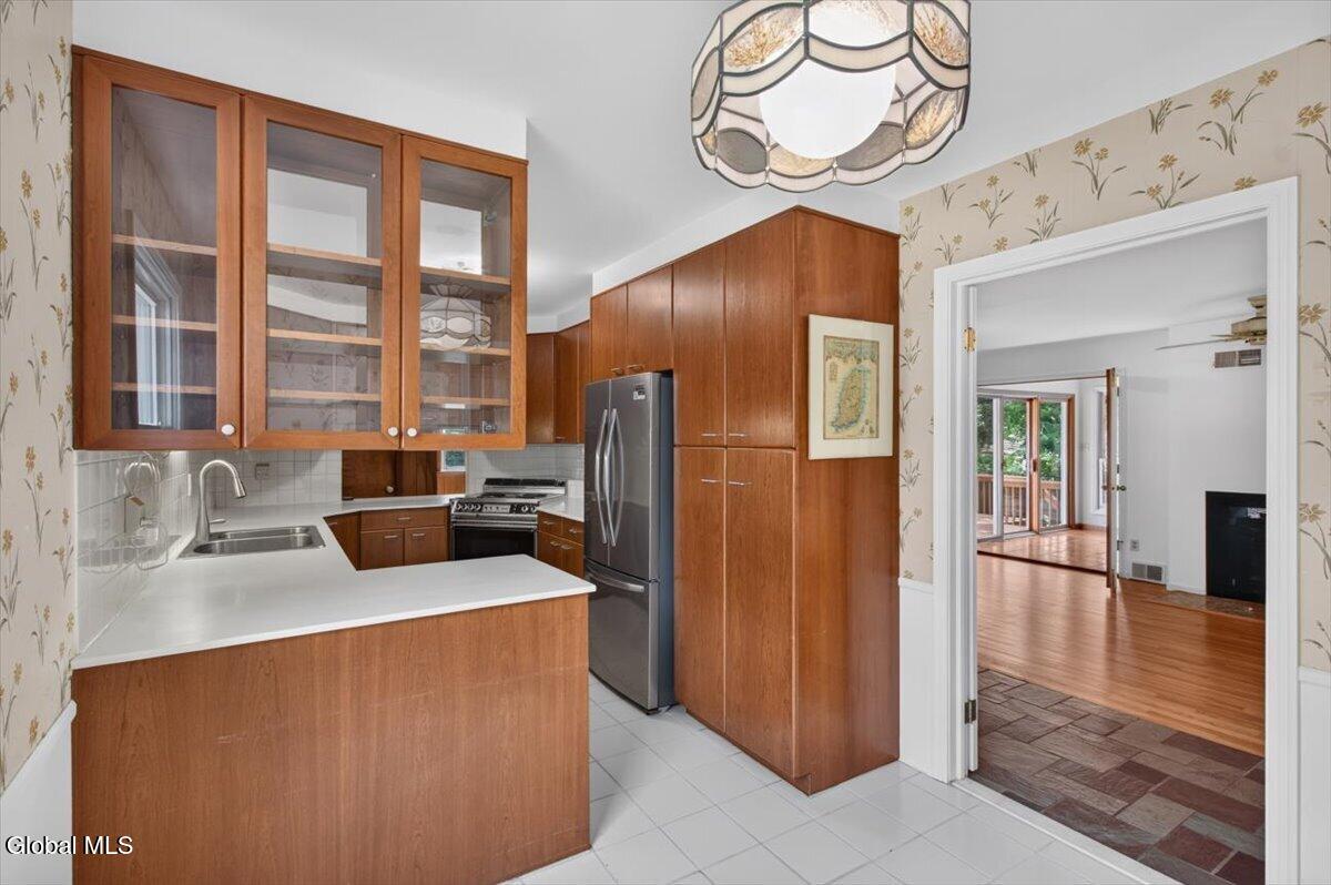 2334 St Joseph Drive Niskayuna NY 12309