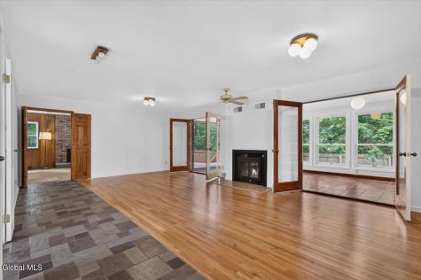 2334 St Joseph Drive Niskayuna NY 12309