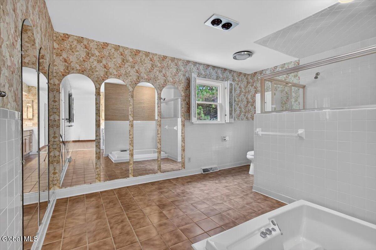 2334 St Joseph Drive Niskayuna NY 12309