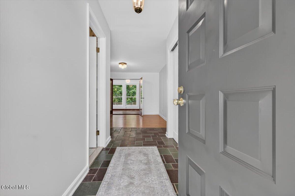 2334 St Joseph Drive Niskayuna NY 12309