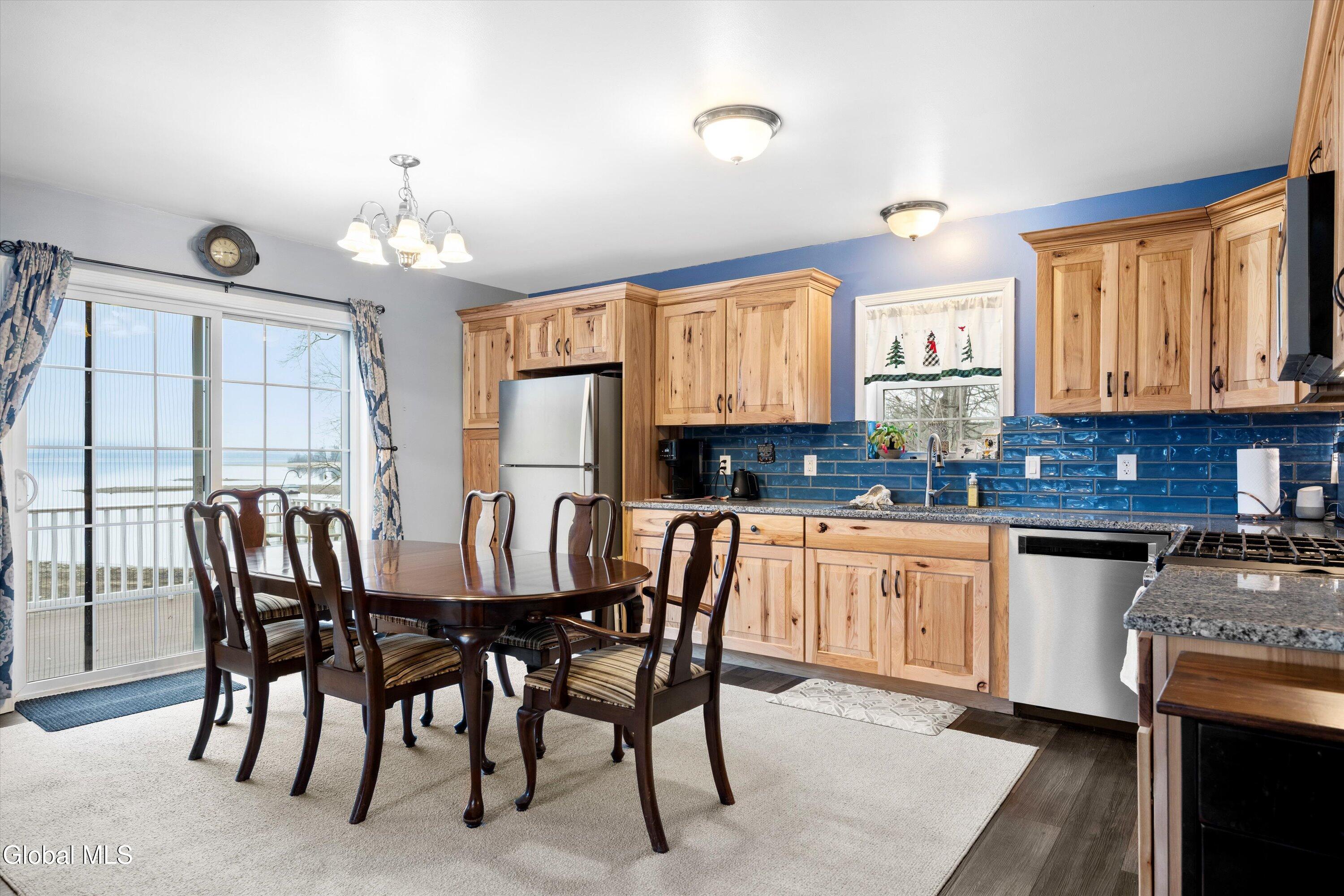 121 Friendship Drive Broadalbin NY 12025