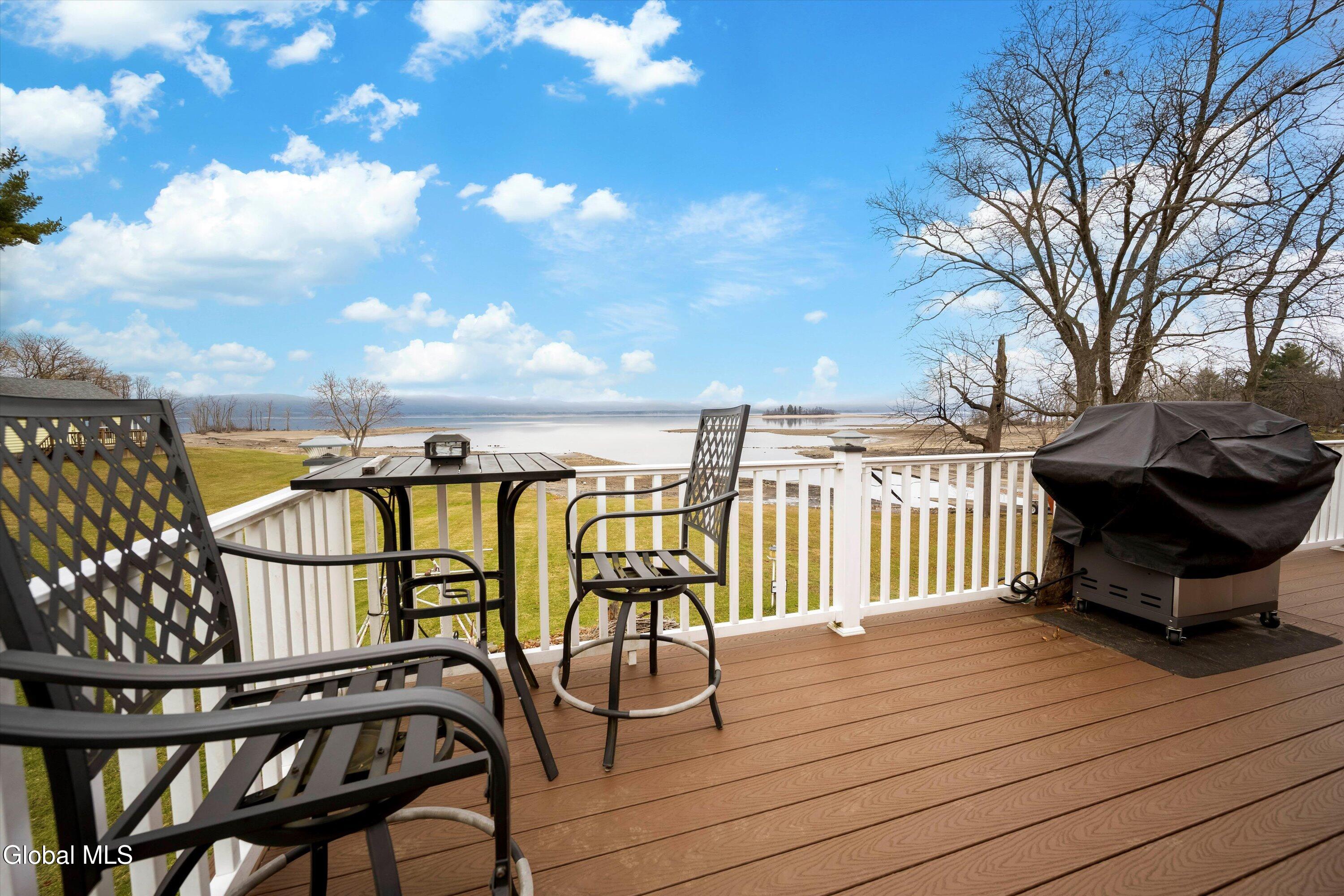 121 Friendship Drive Broadalbin NY 12025