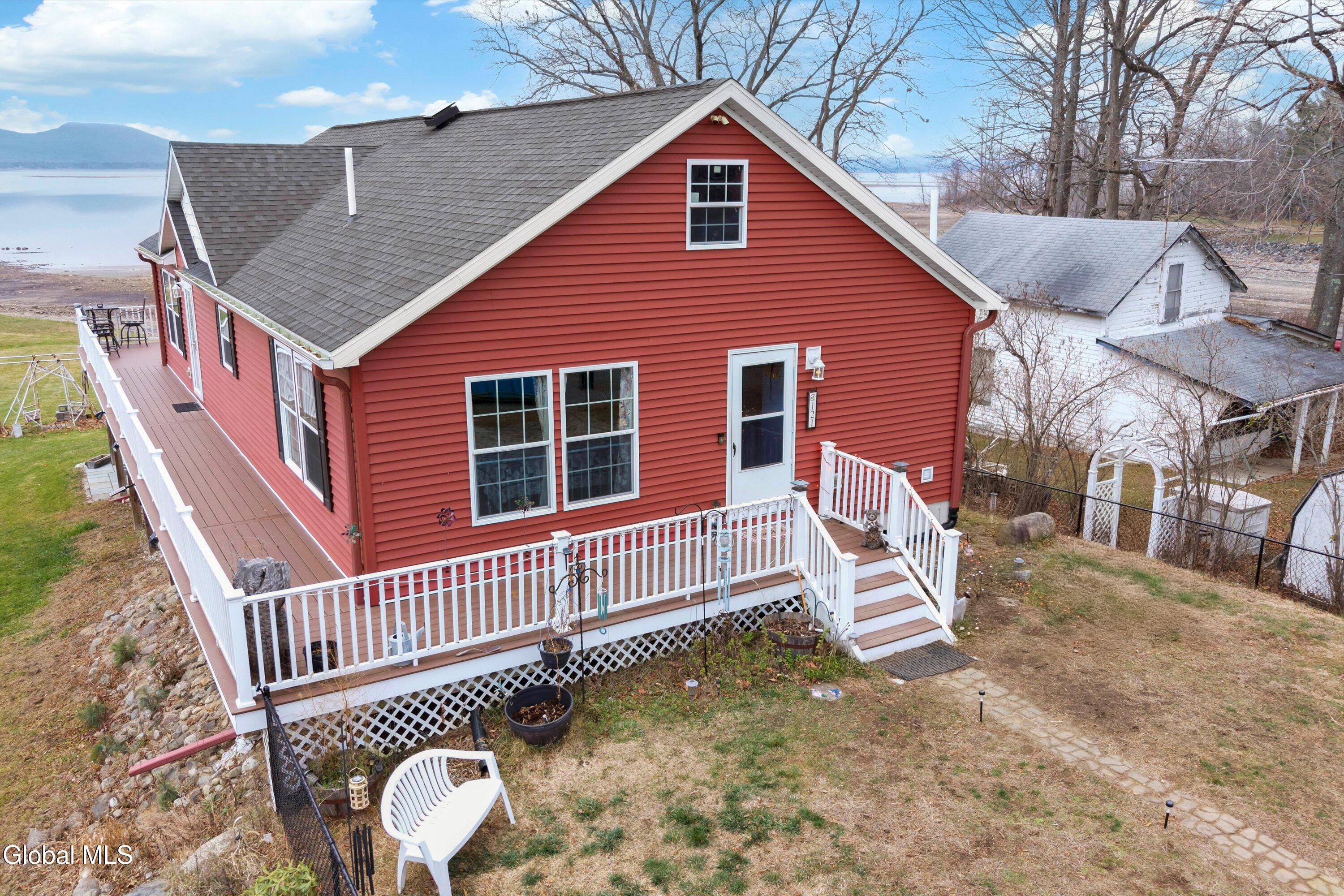 121 Friendship Drive Broadalbin NY 12025