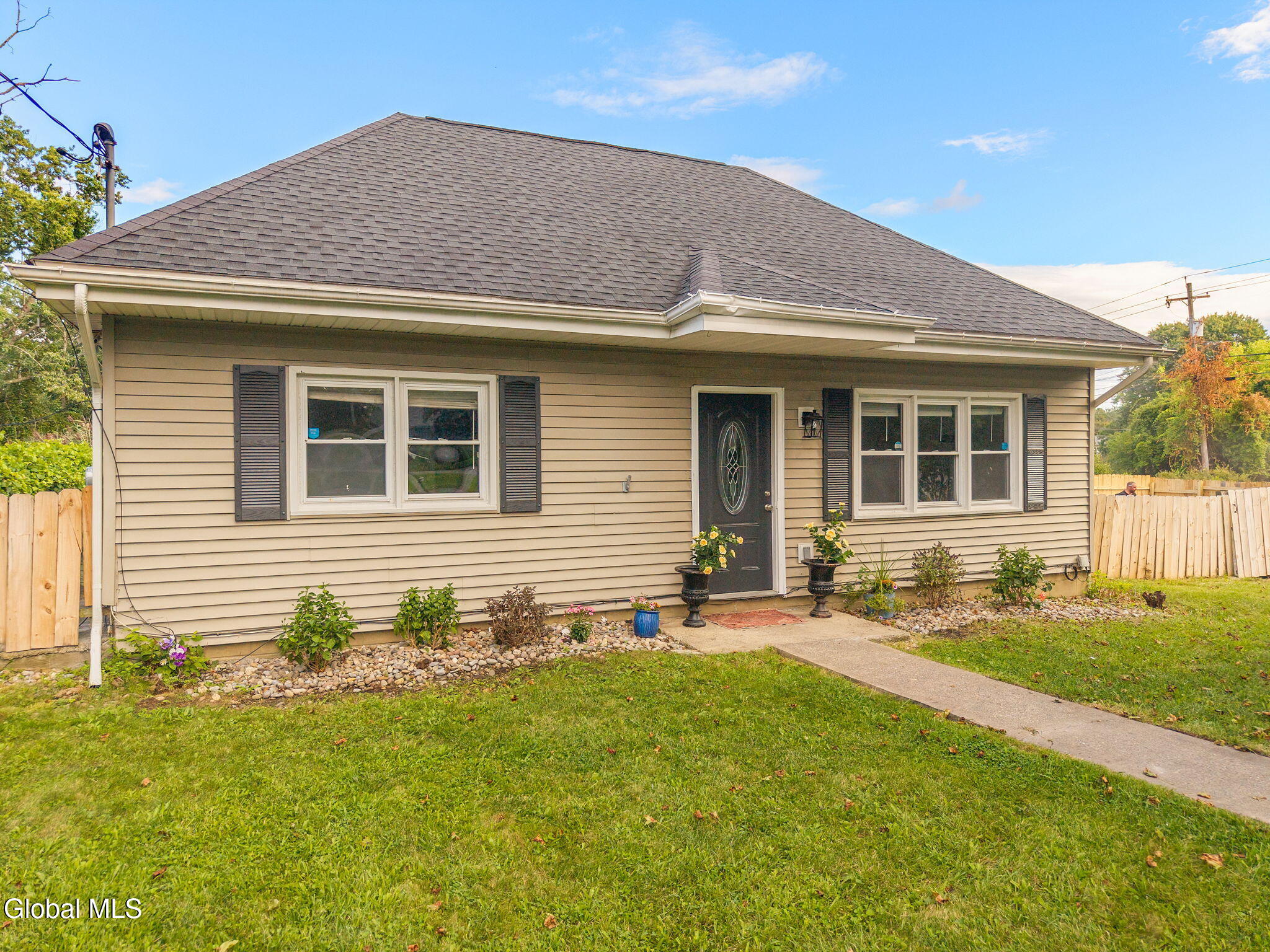 54 S Amherst Avenue Schenectady NY 12304