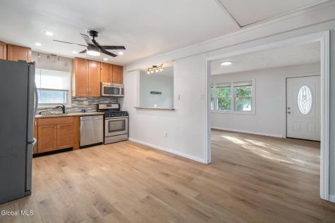 54 S Amherst Avenue Schenectady NY 12304