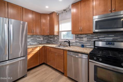 54 S Amherst Avenue Schenectady NY 12304