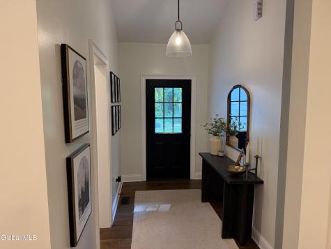 372 Lake Avenue Saratoga NY 12866