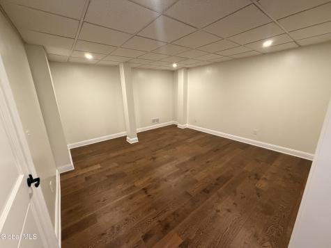 372 Lake Avenue Saratoga NY 12866