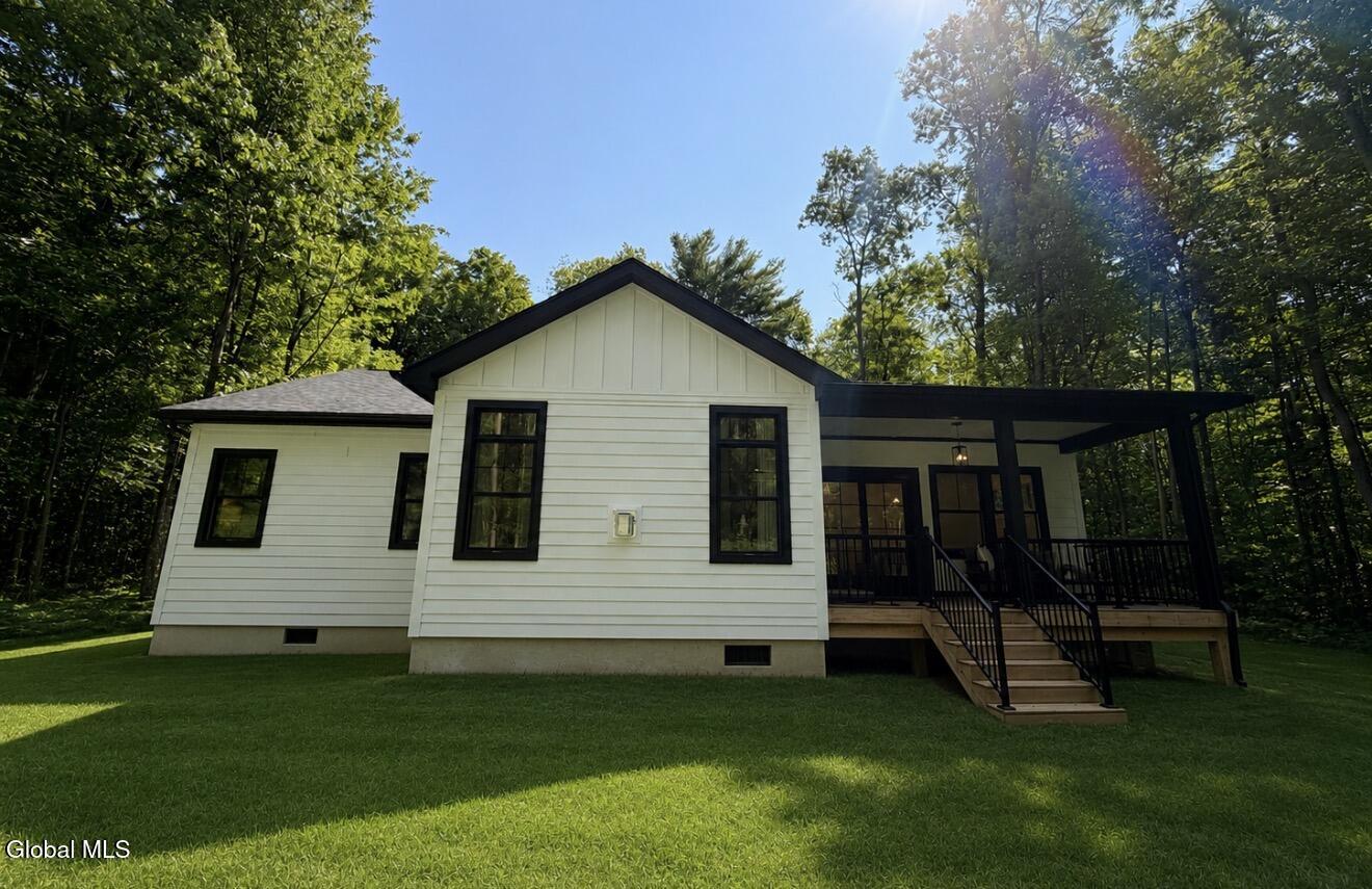 372 Lake Avenue Saratoga NY 12866