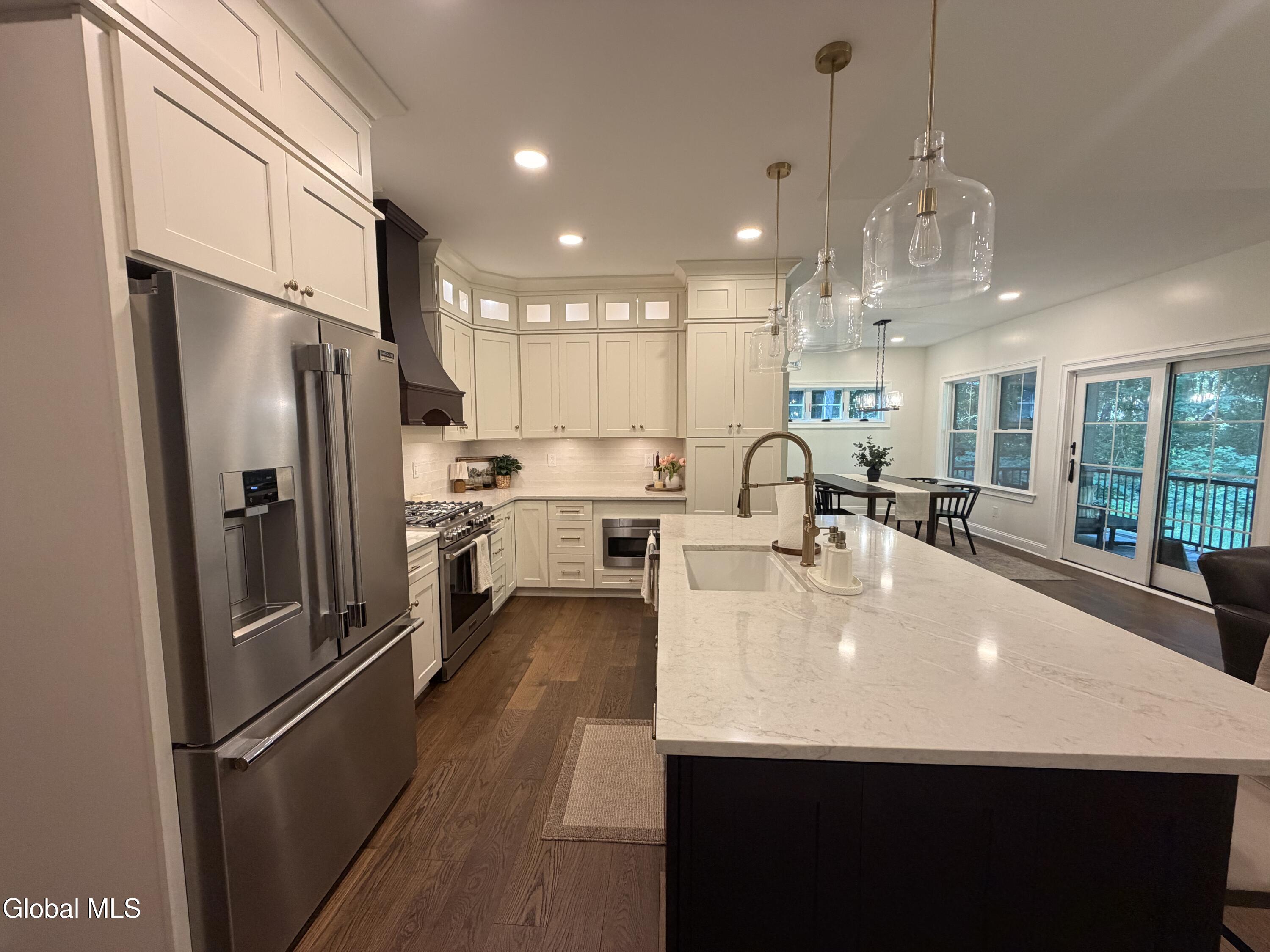 372 Lake Avenue Saratoga NY 12866