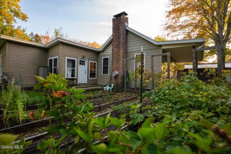 261 Old Post Road Ballston Spa NY 12020