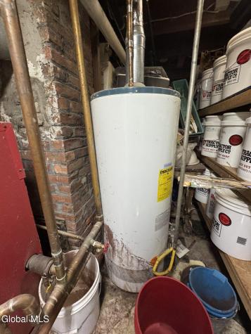 32 Ray Street Niskayuna NY 12309