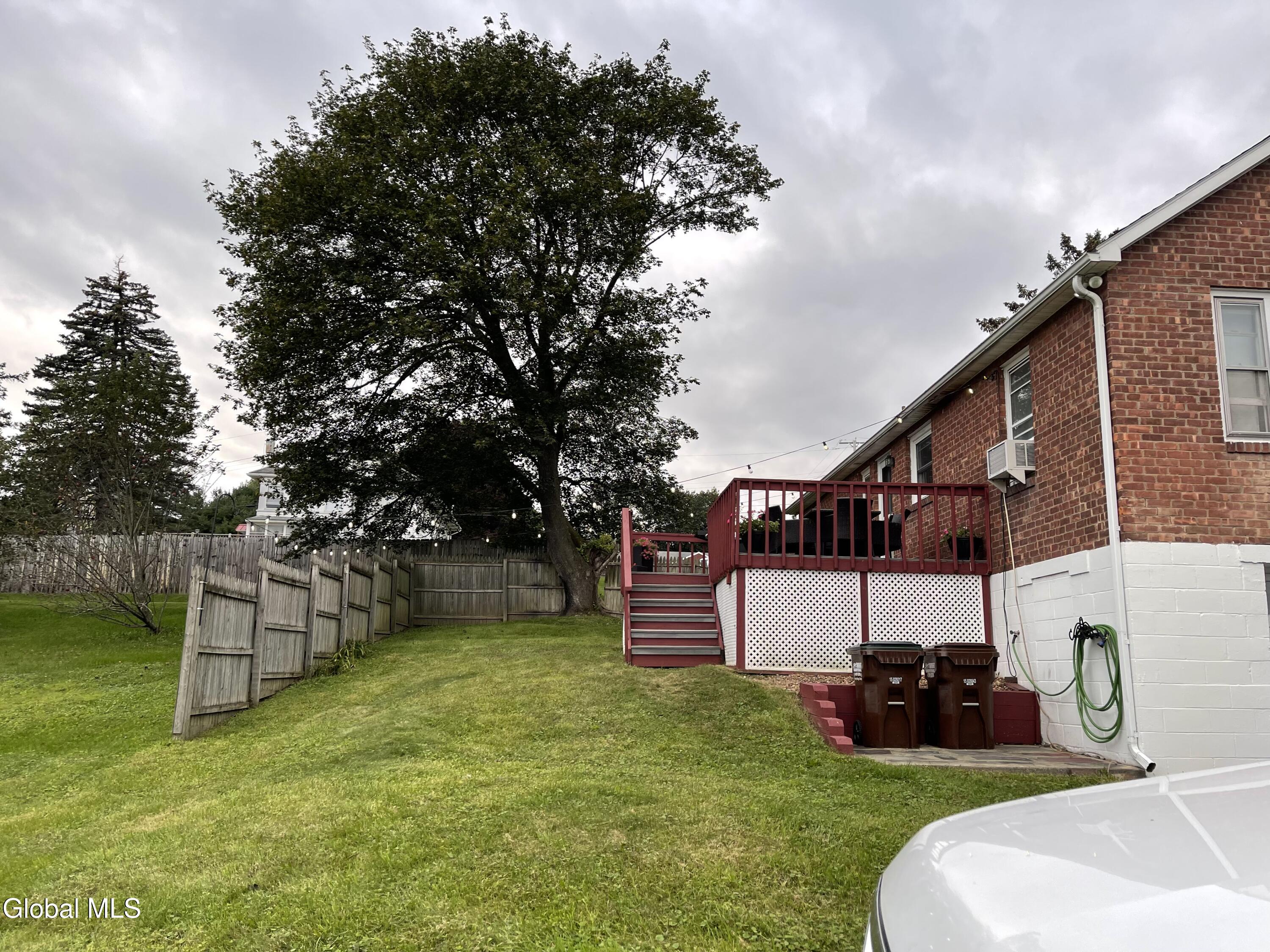 5 Summit Terrace Ravena NY 12143