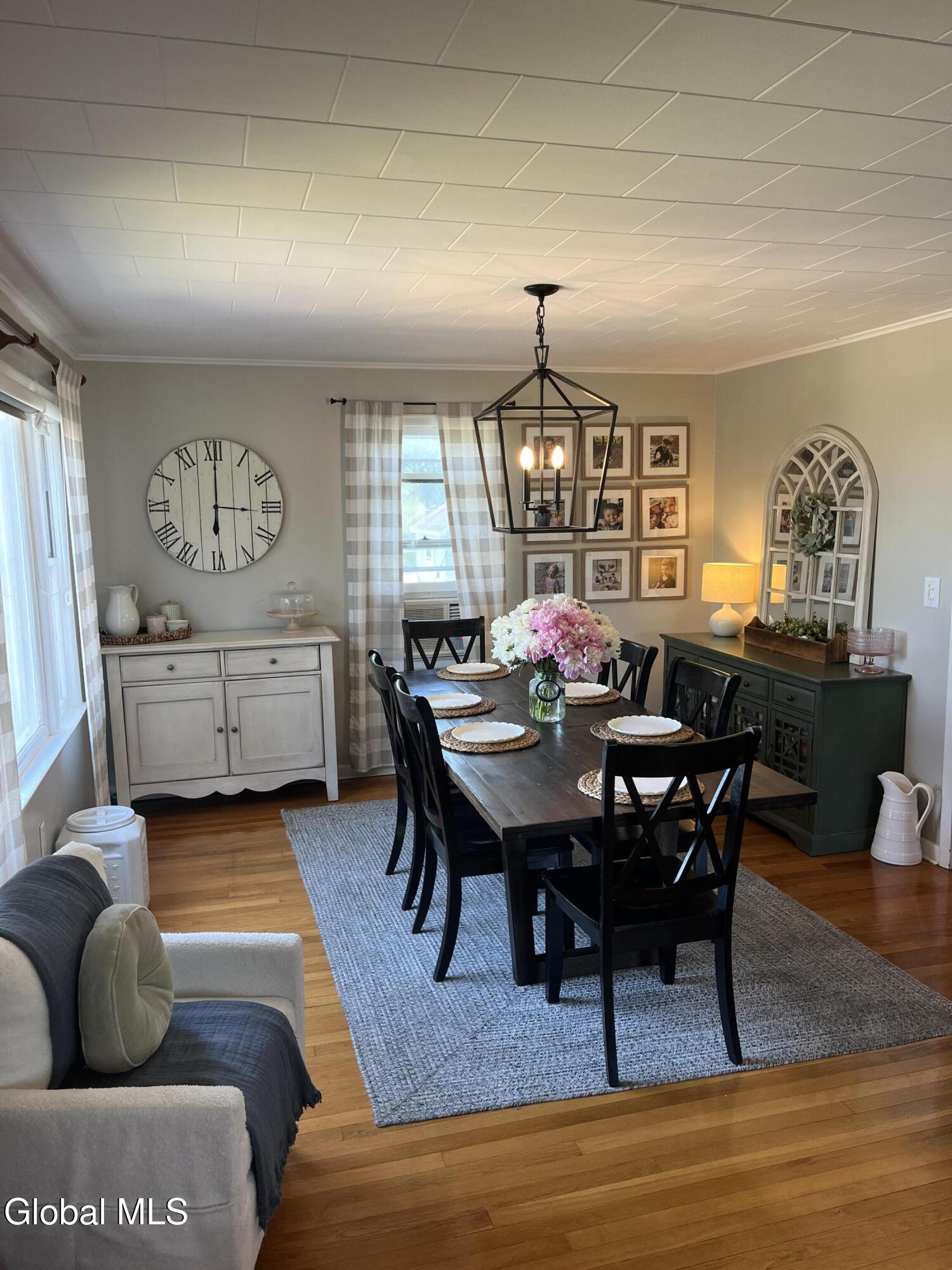 5 Summit Terrace Ravena NY 12143