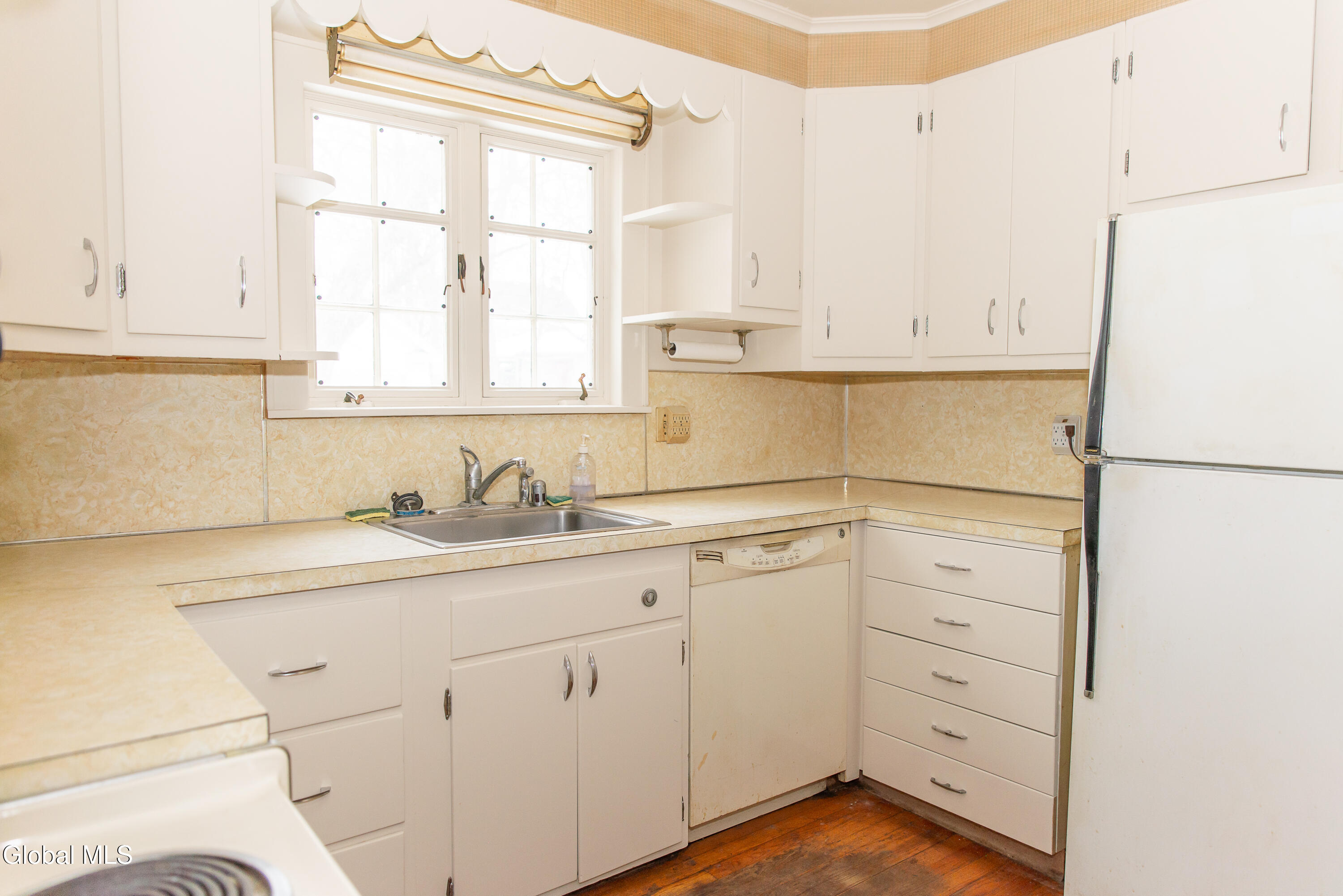 1178 Waverly Place Schenectady NY 12308