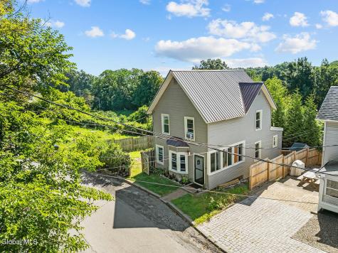 22 Covell Avenue Saratoga Springs NY 12866