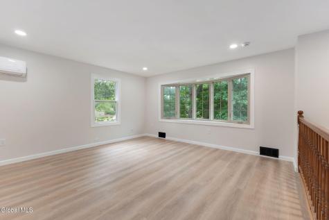 62 Green Island Avenue Latham NY 12110