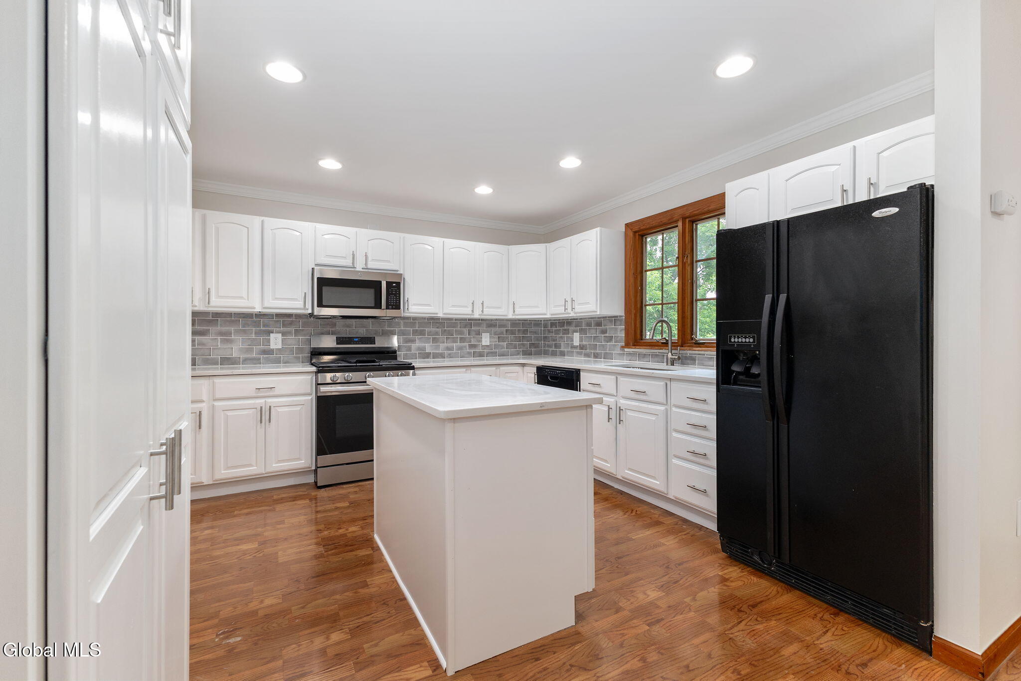 62 Green Island Avenue Latham NY 12110