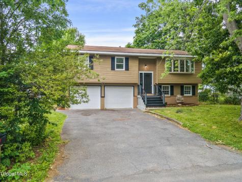 62 Green Island Avenue Latham NY 12110
