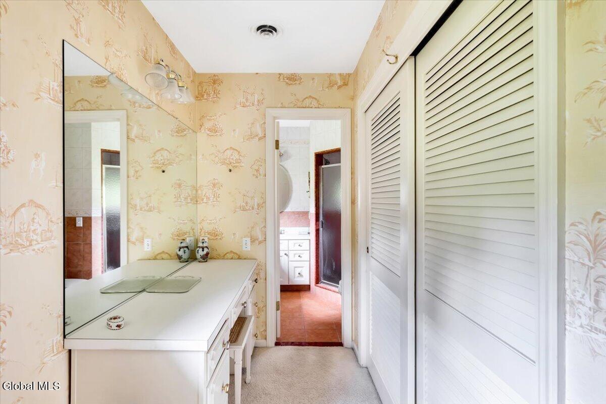 19 Momrow Court Menands NY 12204
