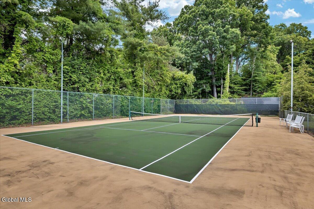 19 Momrow Court Menands NY 12204