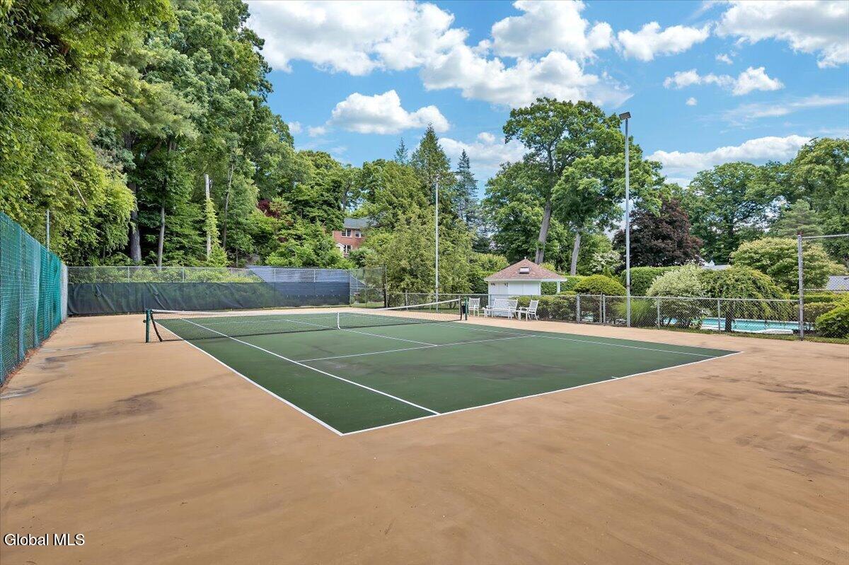 19 Momrow Court Menands NY 12204