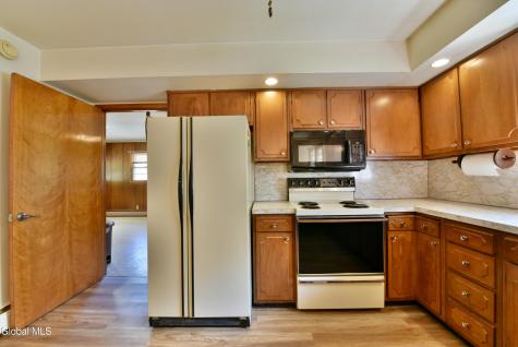 386 Church Road Albany NY 12203