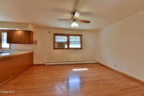 386 Church Road Albany NY 12203