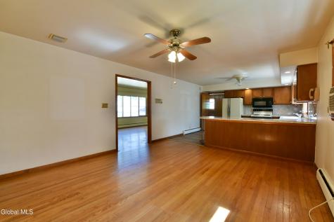 386 Church Road Albany NY 12203