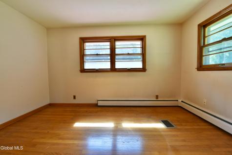 386 Church Road Albany NY 12203