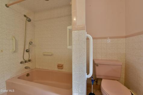 386 Church Road Albany NY 12203